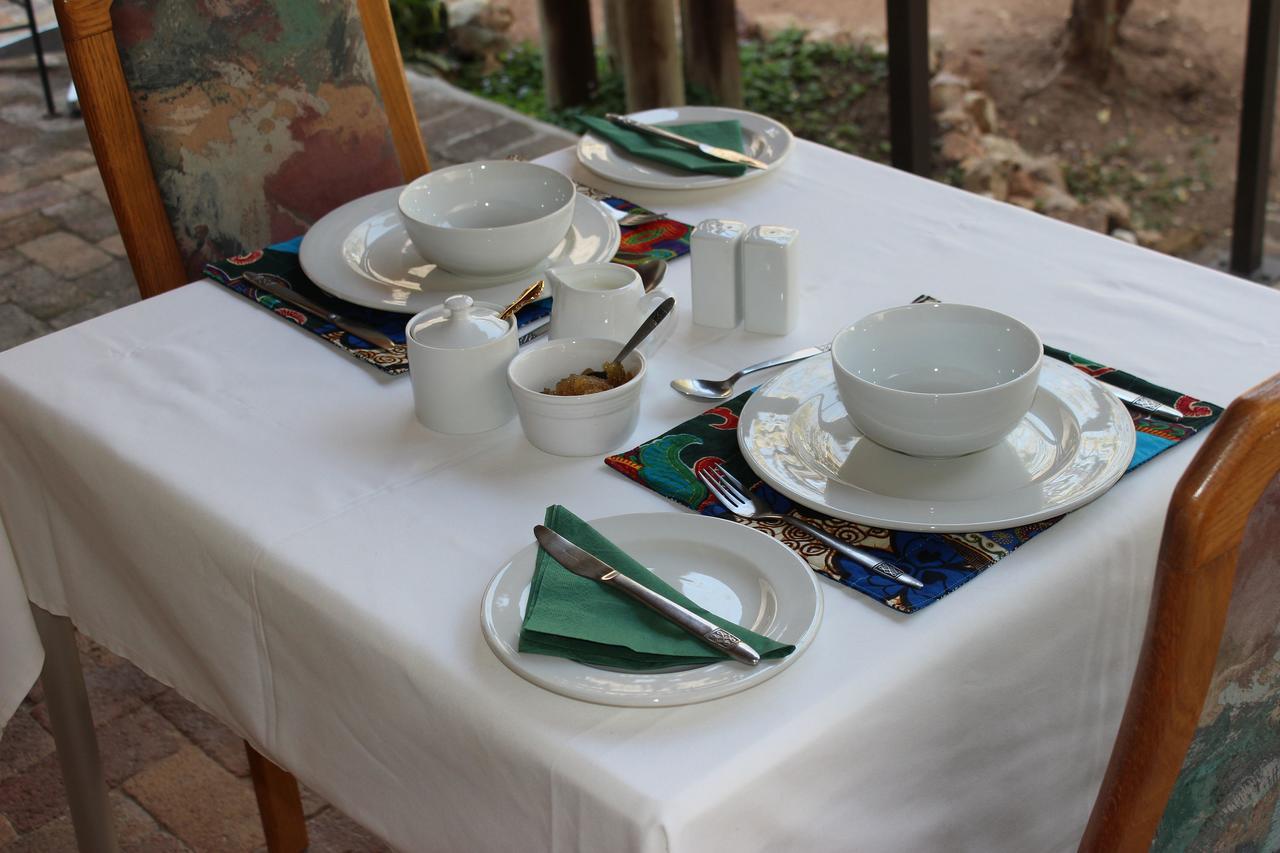 הודספרויט Woodpecker Lodge B&B מראה חיצוני תמונה