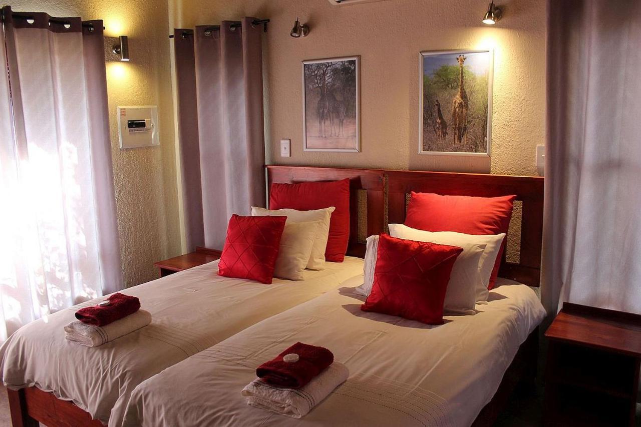 הודספרויט Woodpecker Lodge B&B מראה חיצוני תמונה